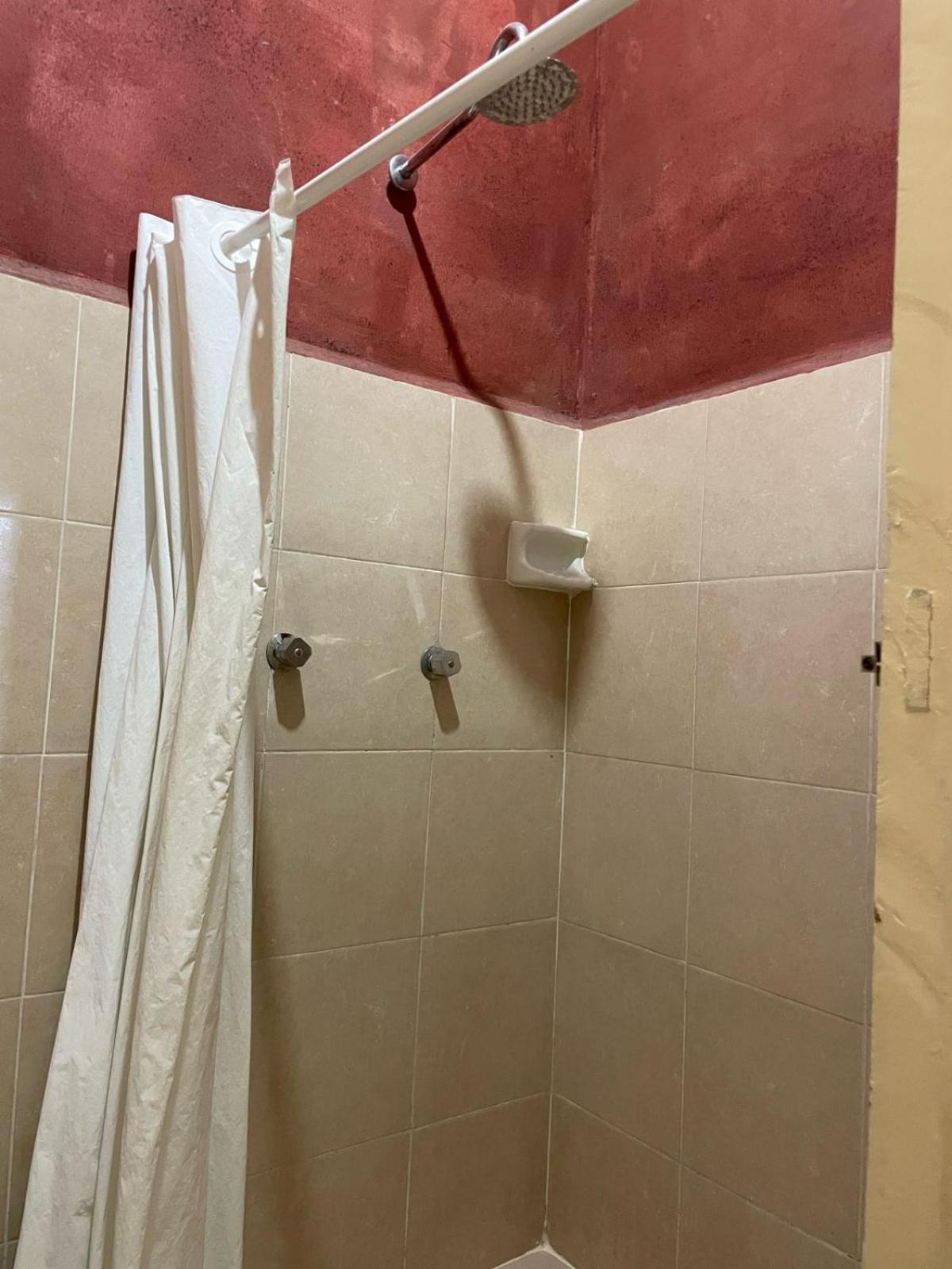 La Casa Del Keej Hostel Меріда Екстер'єр фото